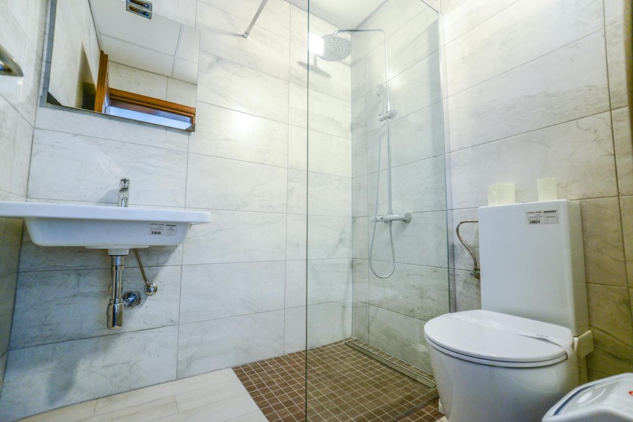 Papa Apartments Berovo Buitenkant foto